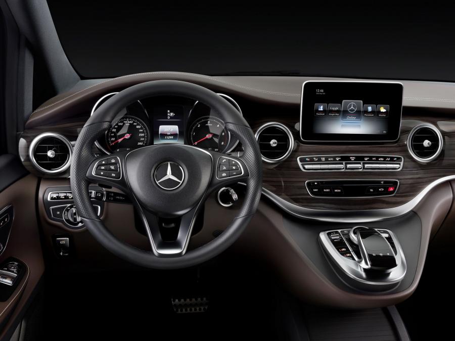  Mercedes-Benz V250 BlueTec 2014 года  (фото 9 из 18)